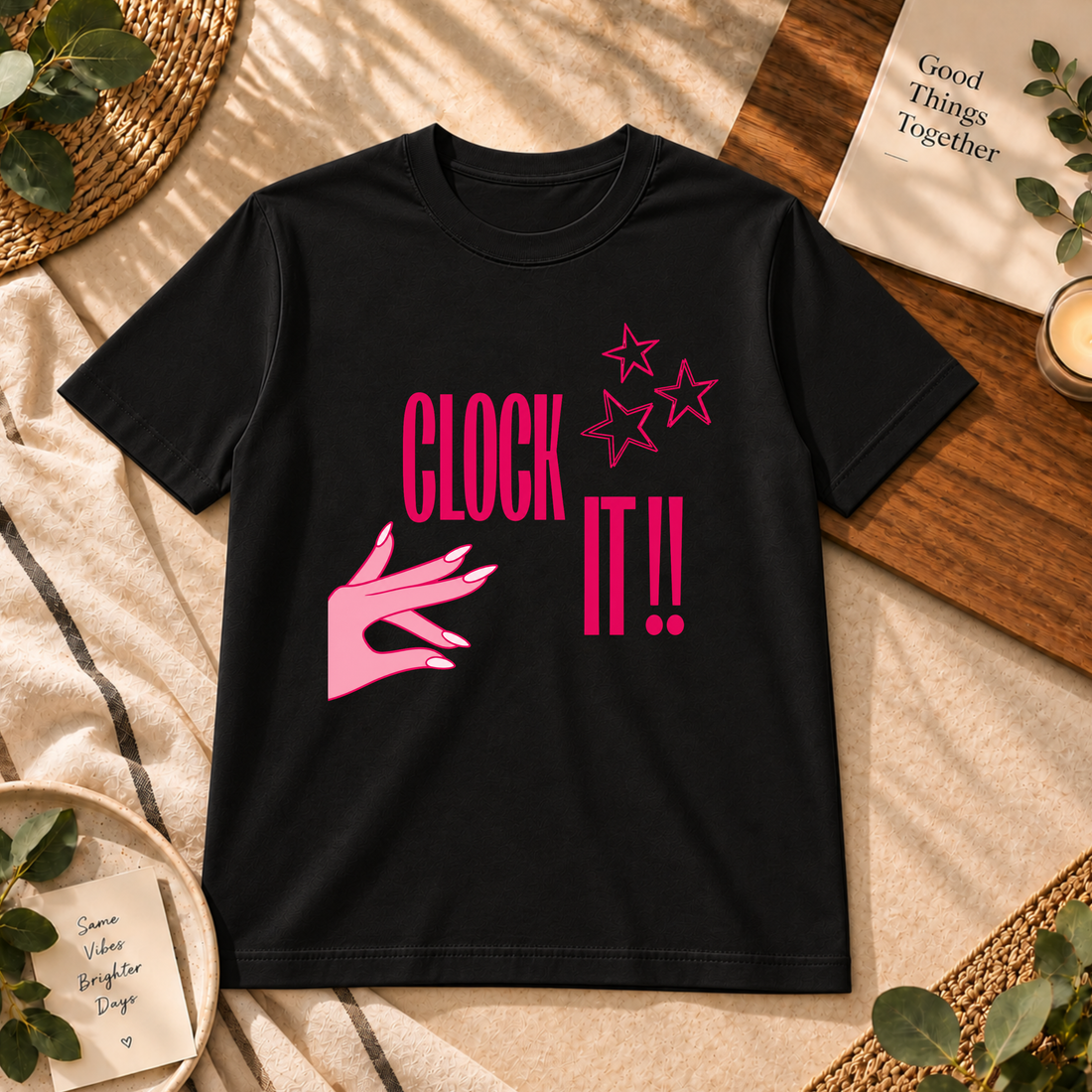 💗 CLOCK IT!! – WOMEN’S GRAPHIC T-SHIRT