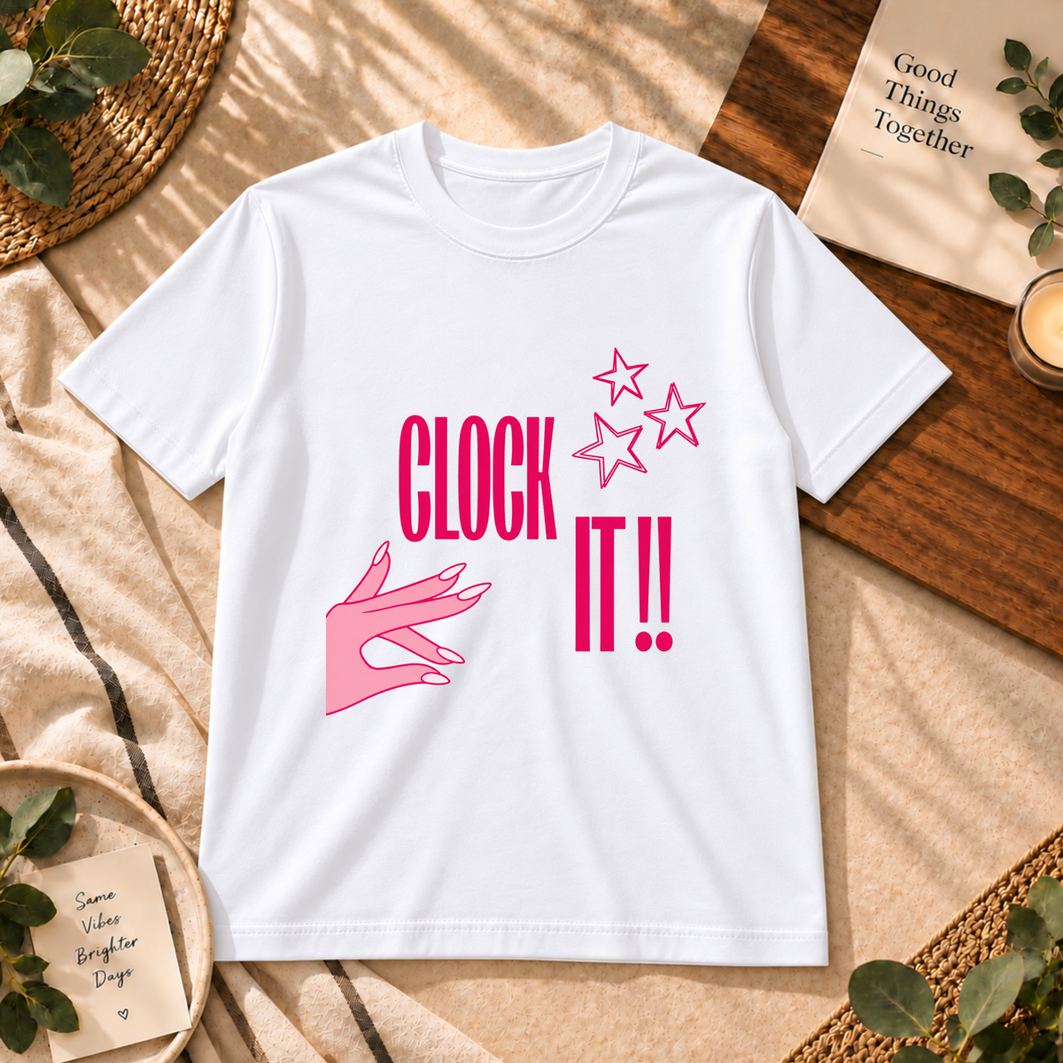 💗 CLOCK IT!! – WOMEN’S GRAPHIC T-SHIRT