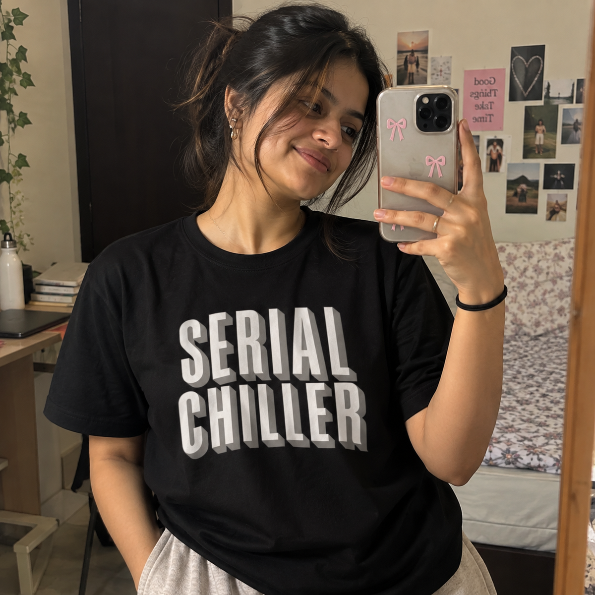 🖤 SERIAL CHILLER — UNISEX BLACK T-SHIRT